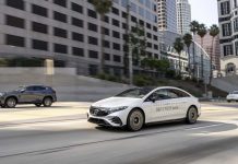 Varios modelos de Mercedes ya circulan ‘solos’ en Estados Unidos