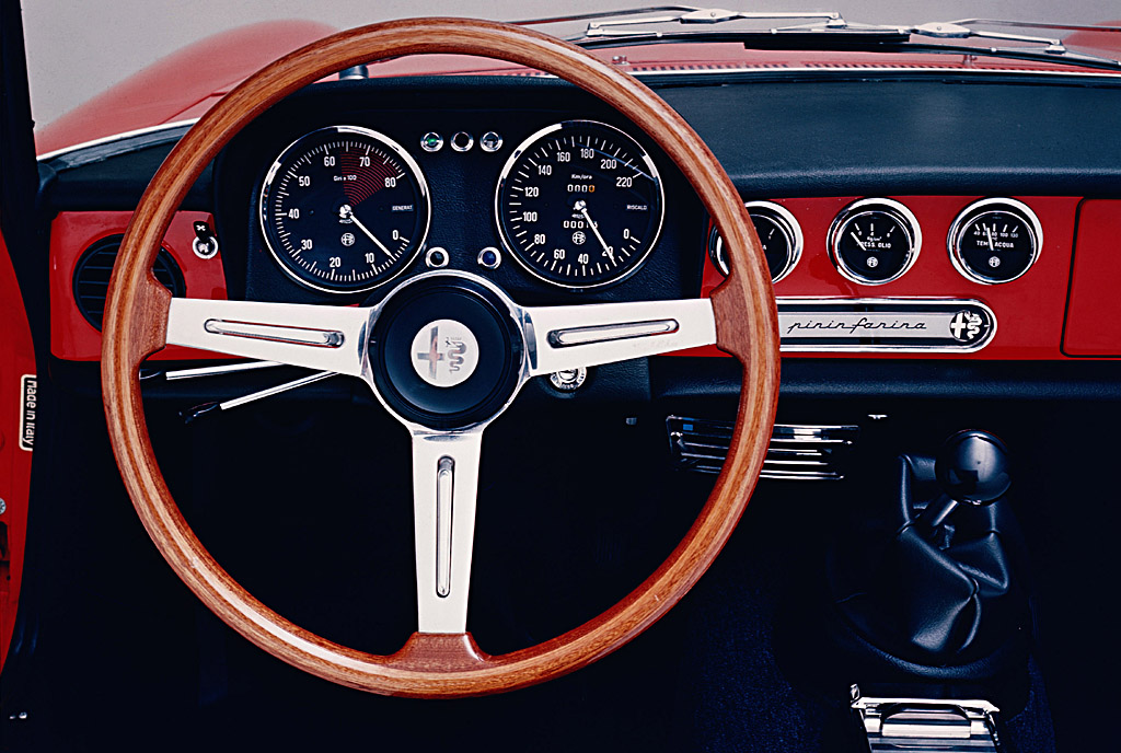 AlfaSpiderDuetto1966 1968 Motor16