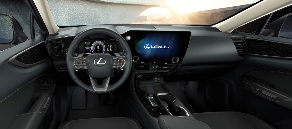 Lexus NX 2024.