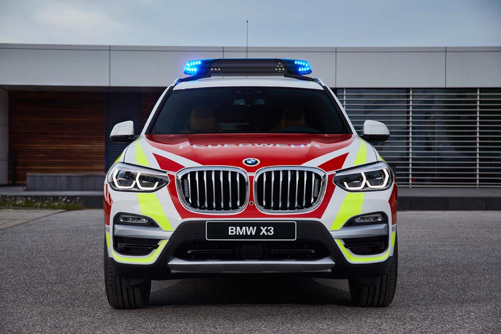 Vehiculos BMW de emergencia y autoridades 15 Motor16