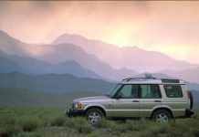 Historia y futuro de Land Rover: De tractor a berlina de lujo, pero siempre todoterreno