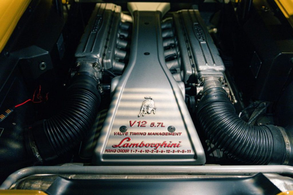 Lamborghini Diablo SV Roadster 57 Motor16