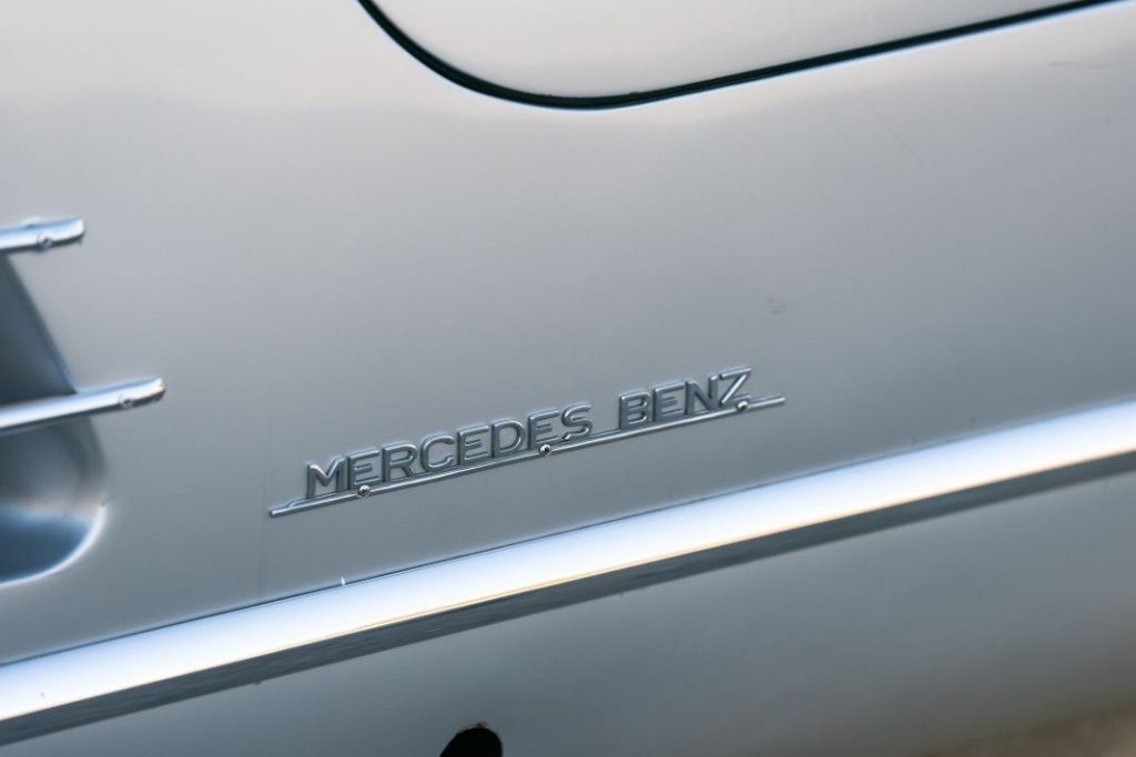 Mercedes 300SL Gullwing 50 Motor16
