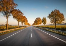 Inversión millonaria para revisar 140.000 kilómetros de marcas viales de las carreteras